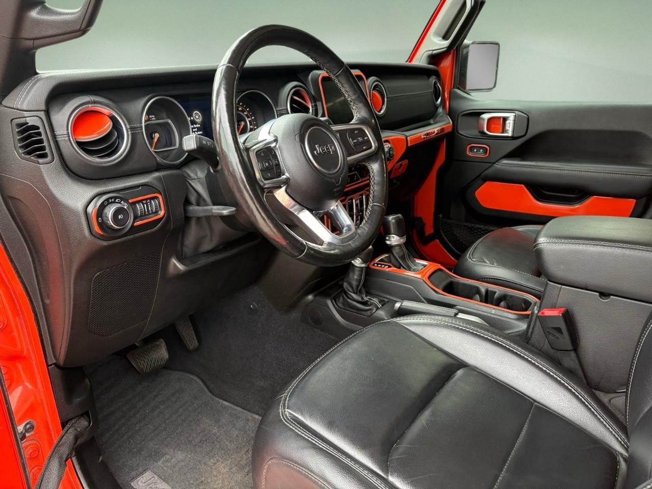2020 Jeep WRANGLER UNLIMITED Sahara 4dr 4x4 Photo