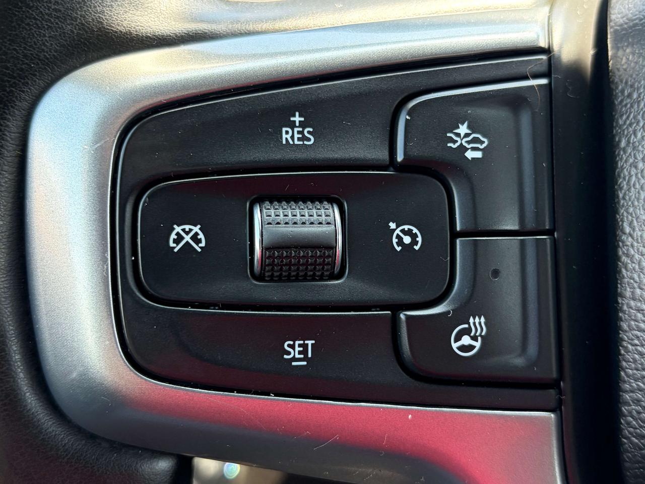 2025 Chevrolet Silverado 1500 LT **CALL BELLEVILLE@613-961-8848 FOR INFO** Photo
