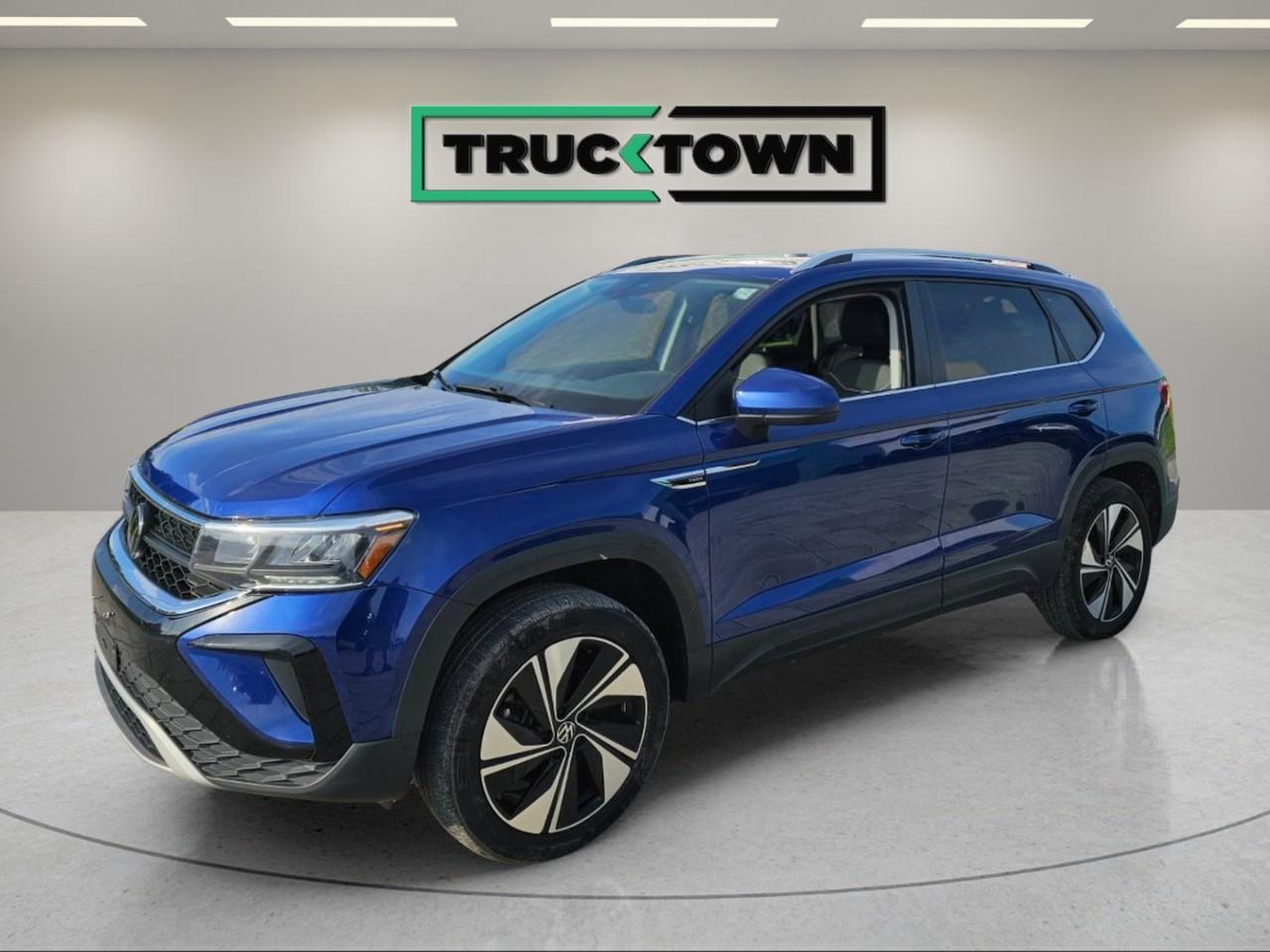 2024 Volkswagen Taos Comfortline 4dr All-Wheel Drive 4MOTION Photo