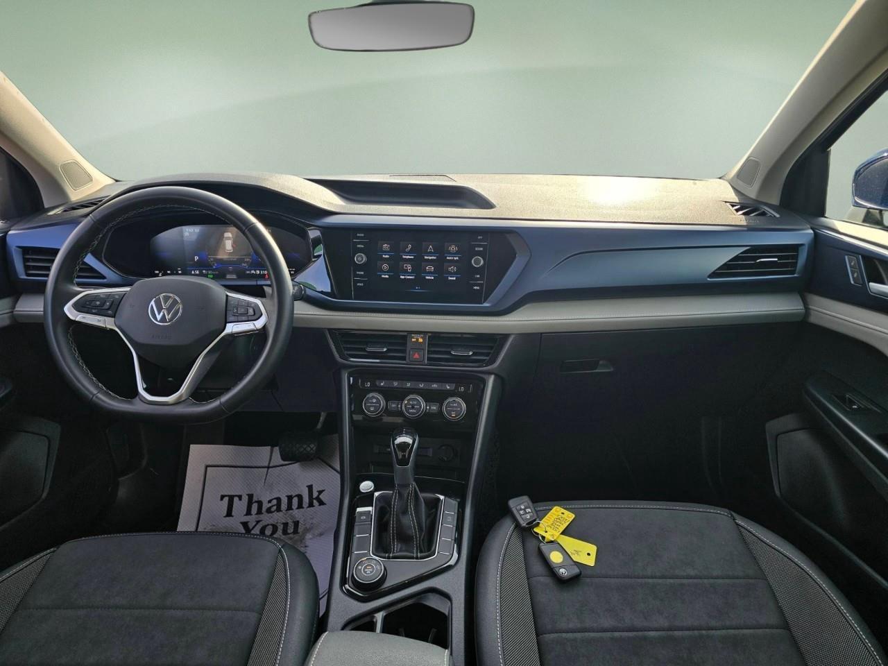 2024 Volkswagen Taos Comfortline 4dr All-Wheel Drive 4MOTION Photo