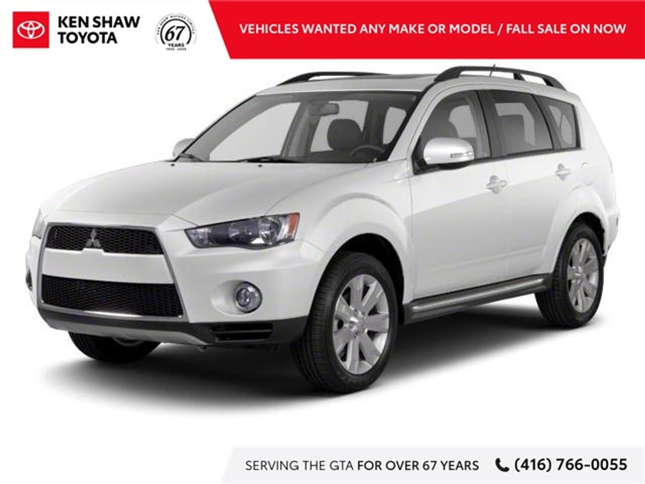 2010 Mitsubishi Outlander XLS 4dr 4x4 Photo