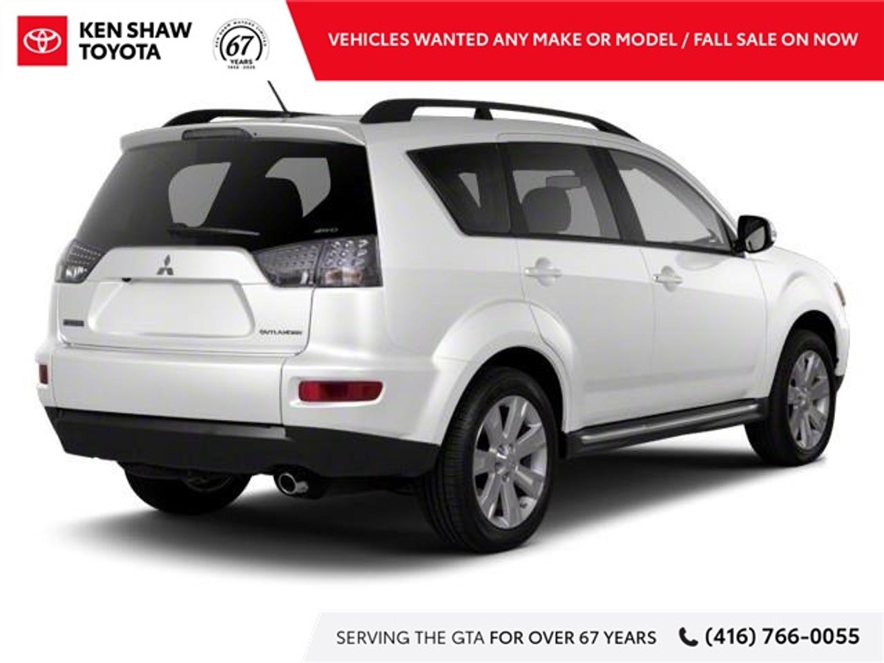 2010 Mitsubishi Outlander XLS 4dr 4x4 Photo