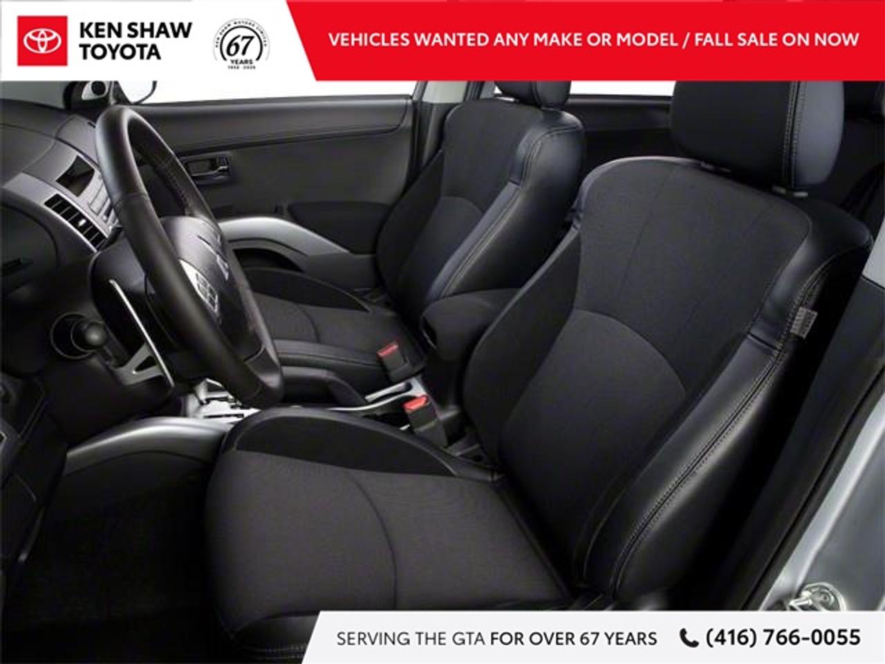 2010 Mitsubishi Outlander XLS 4dr 4x4 Photo