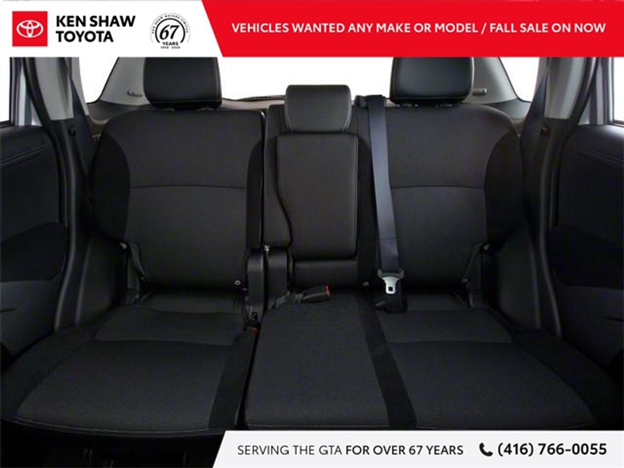 2010 Mitsubishi Outlander XLS 4dr 4x4 Photo