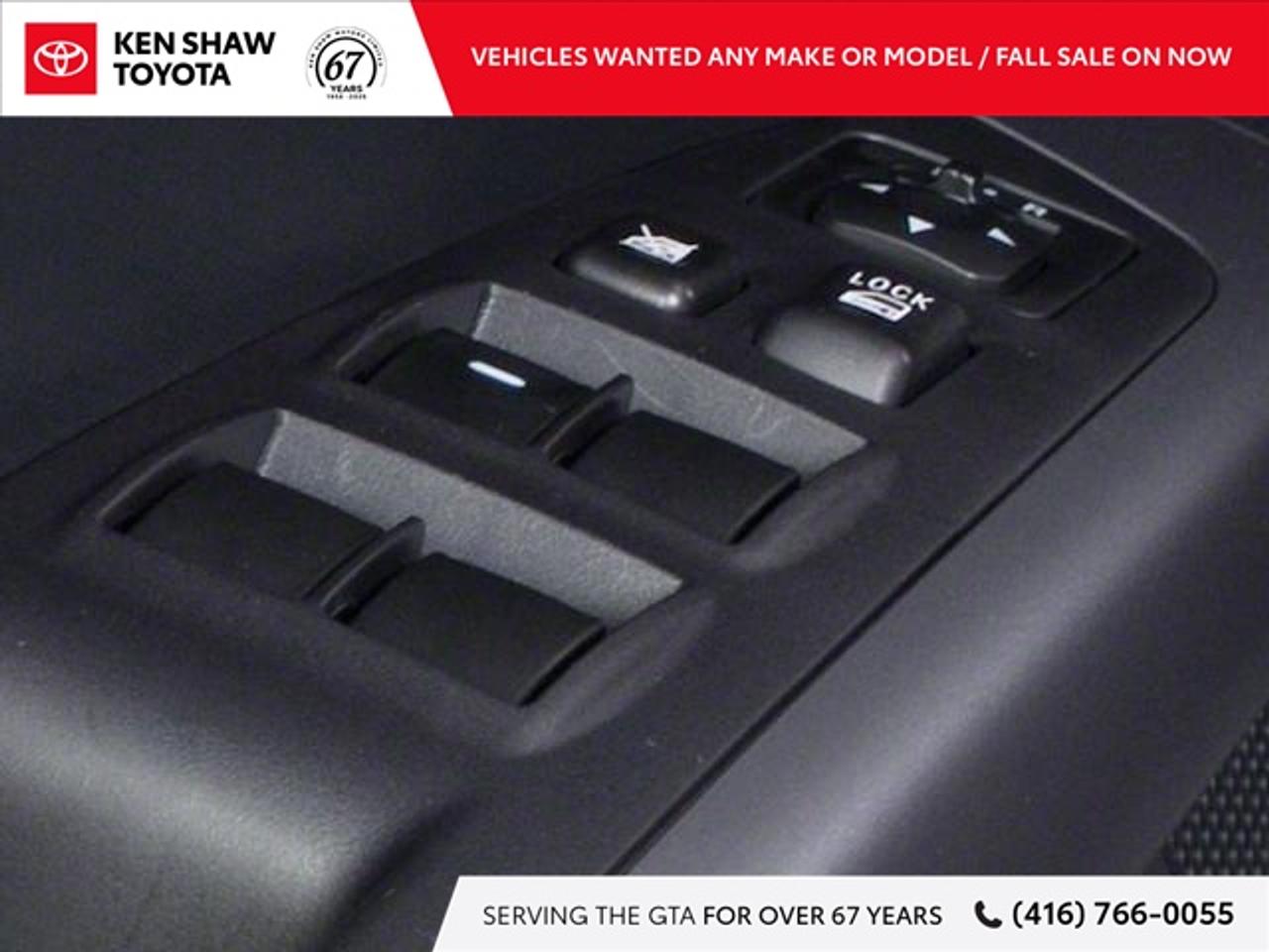 2010 Mitsubishi Outlander XLS 4dr 4x4 Photo