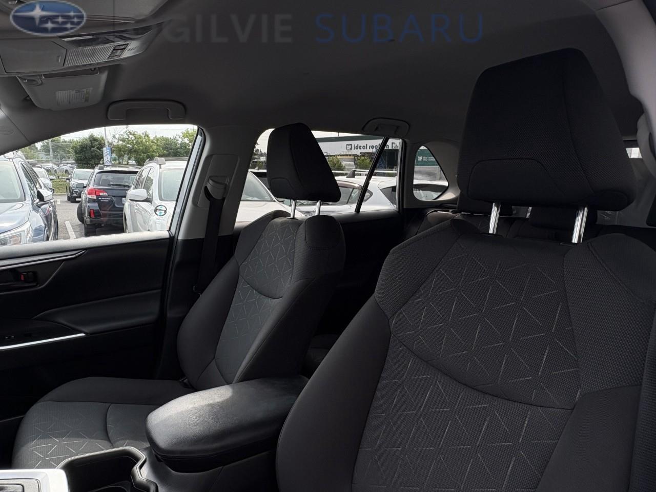 2022 Toyota RAV4 Hybrid LE 4dr All-Wheel Drive Photo