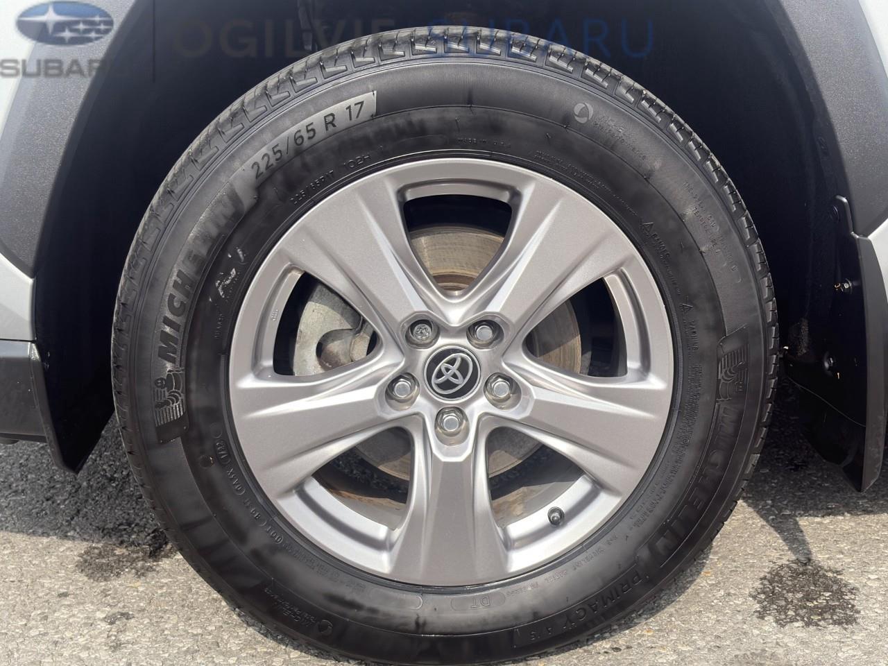 2022 Toyota RAV4 Hybrid LE 4dr All-Wheel Drive Photo
