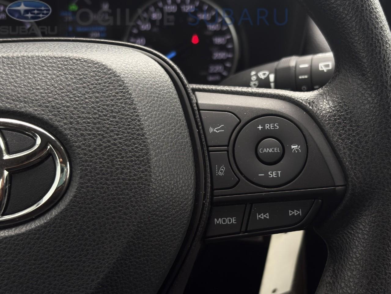2022 Toyota RAV4 Hybrid LE 4dr All-Wheel Drive Photo