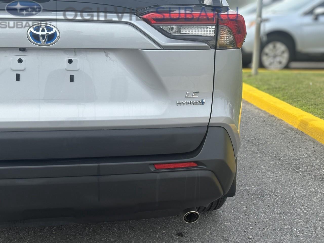 2022 Toyota RAV4 Hybrid LE 4dr All-Wheel Drive Photo