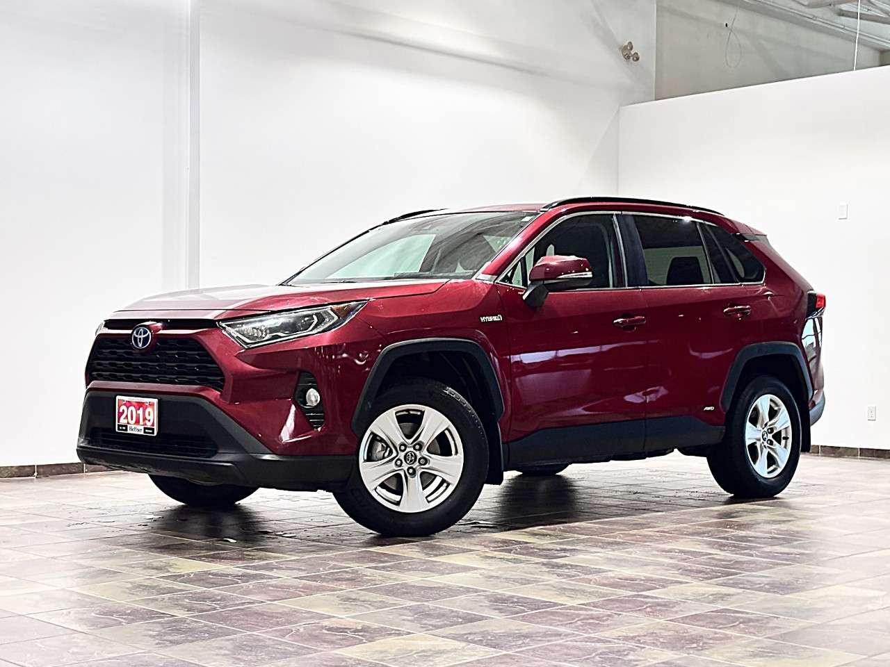 2019 Toyota RAV4 AWD Hybrid XLE Photo1