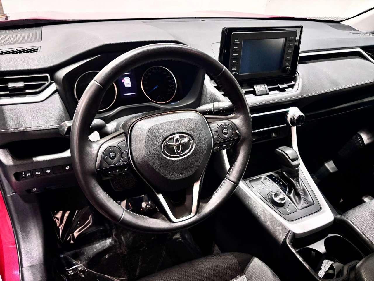 2019 Toyota RAV4 AWD Hybrid XLE Photo