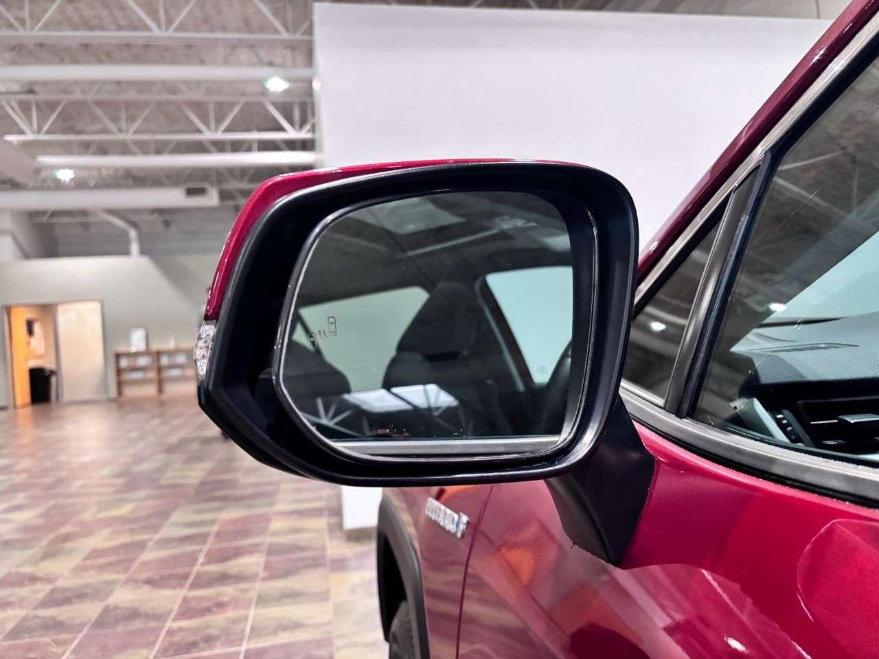 2019 Toyota RAV4 AWD Hybrid XLE Photo