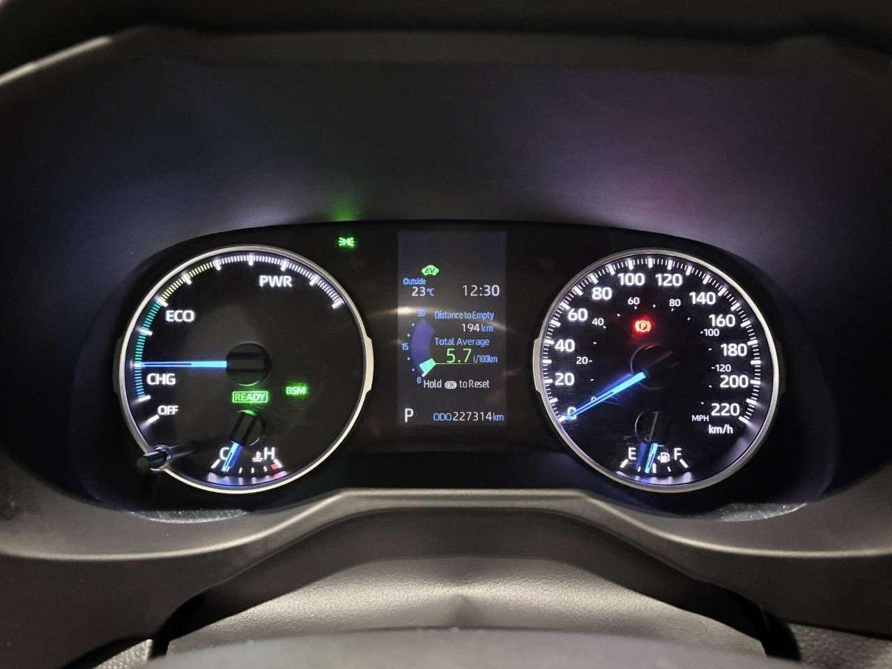 2019 Toyota RAV4 AWD Hybrid XLE Photo