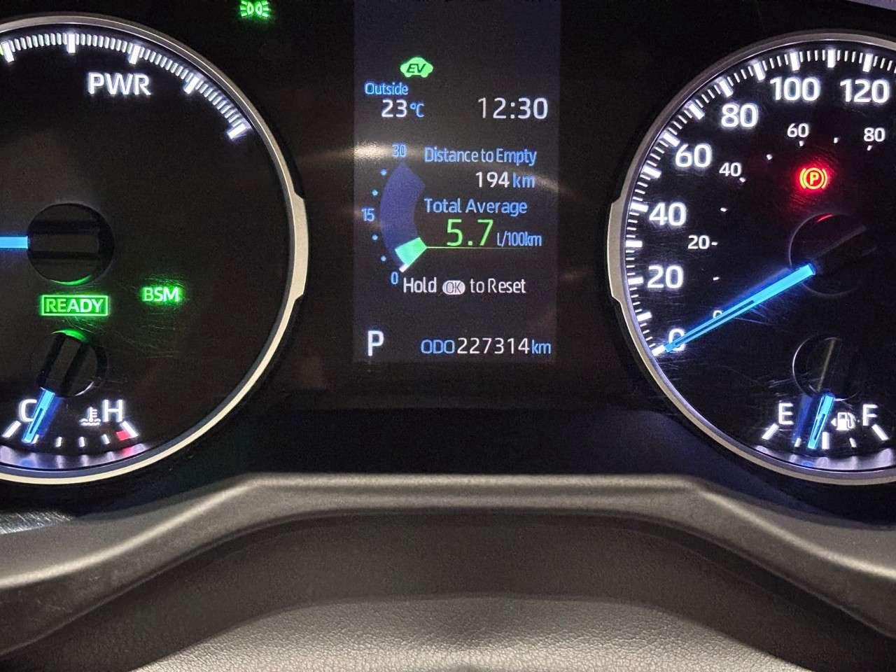 2019 Toyota RAV4 AWD Hybrid XLE Photo