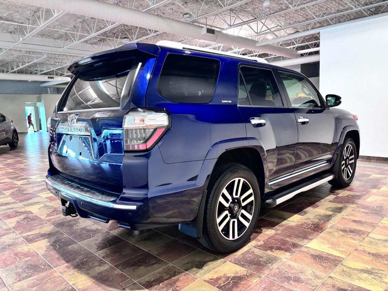 2018 Toyota 4Runner 4WD Photo