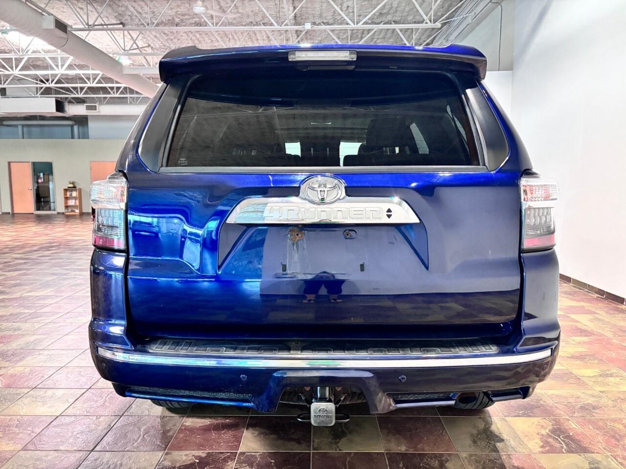 2018 Toyota 4Runner 4WD Photo
