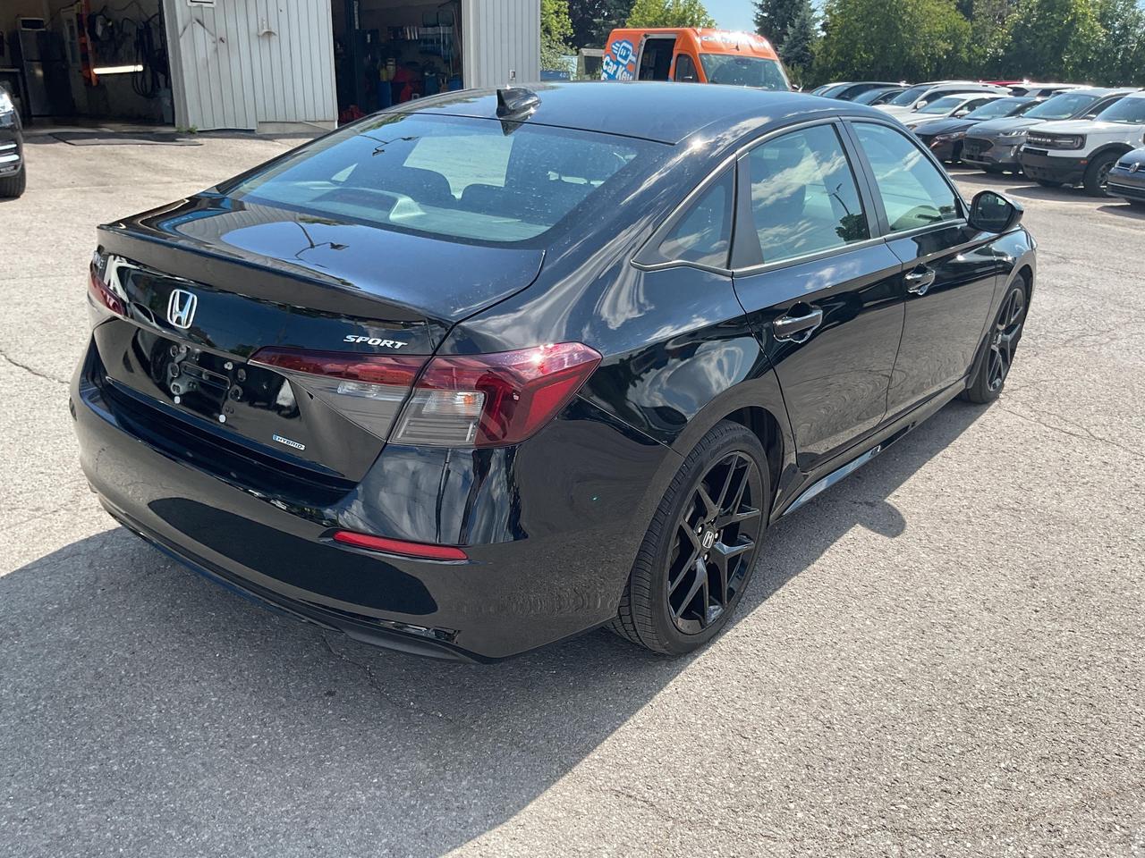 2025 Honda Civic Hybrid  Photo