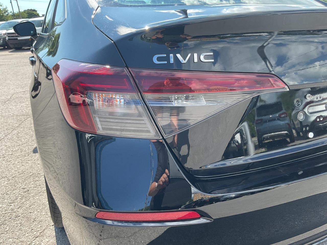 2025 Honda Civic Hybrid  Photo