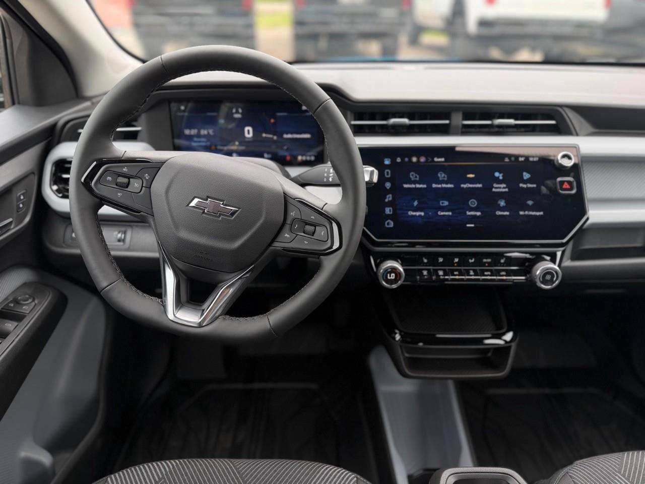2027 Chevrolet Bolt LT 4dr Photo