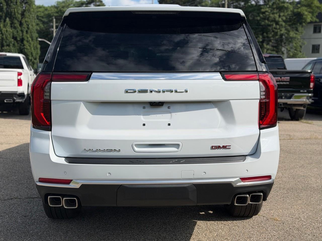 2026 GMC Yukon XL Denali 4dr 4x4 Photo