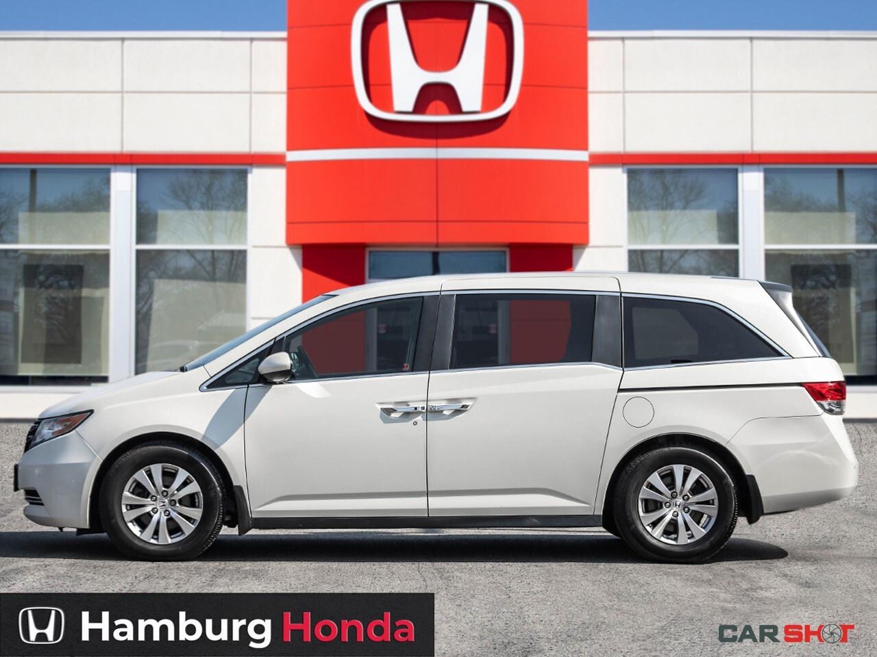 2016 Honda Odyssey w/Navigation Photo