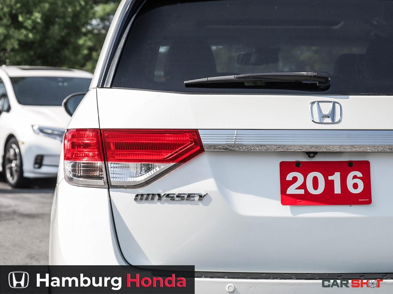 2016 Honda Odyssey w/Navigation Photo