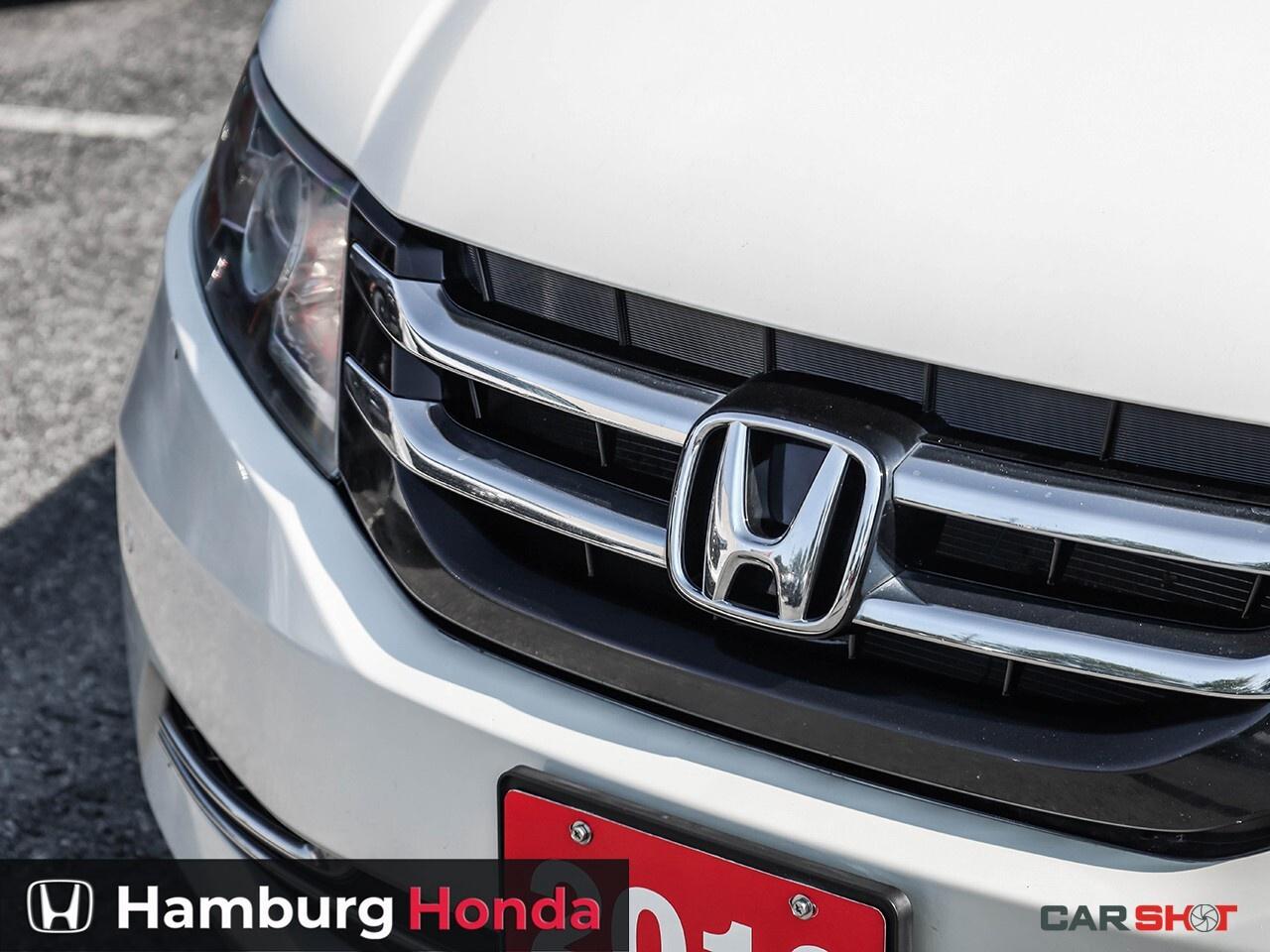 2016 Honda Odyssey w/Navigation Photo