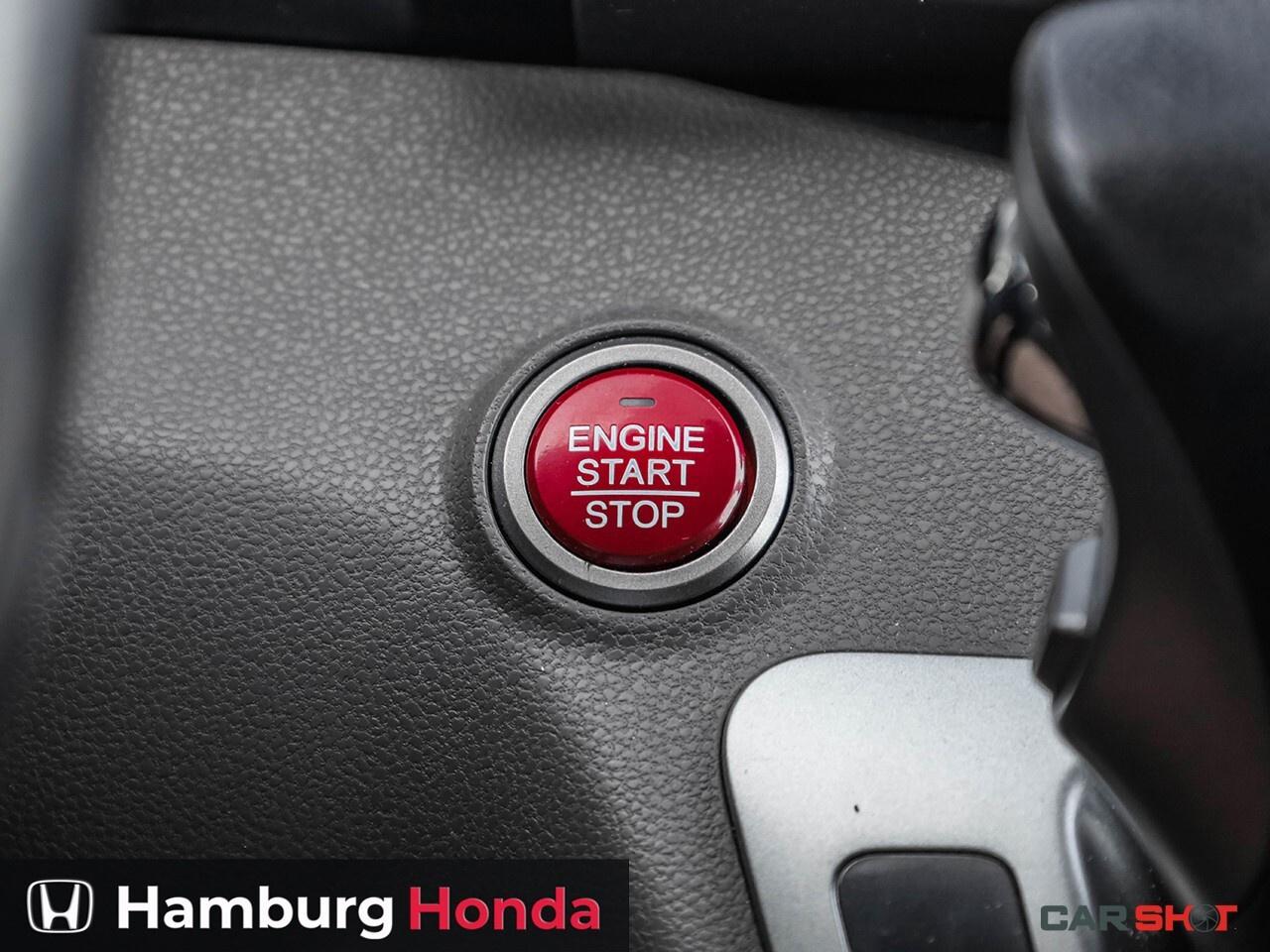 2016 Honda Odyssey w/Navigation Photo