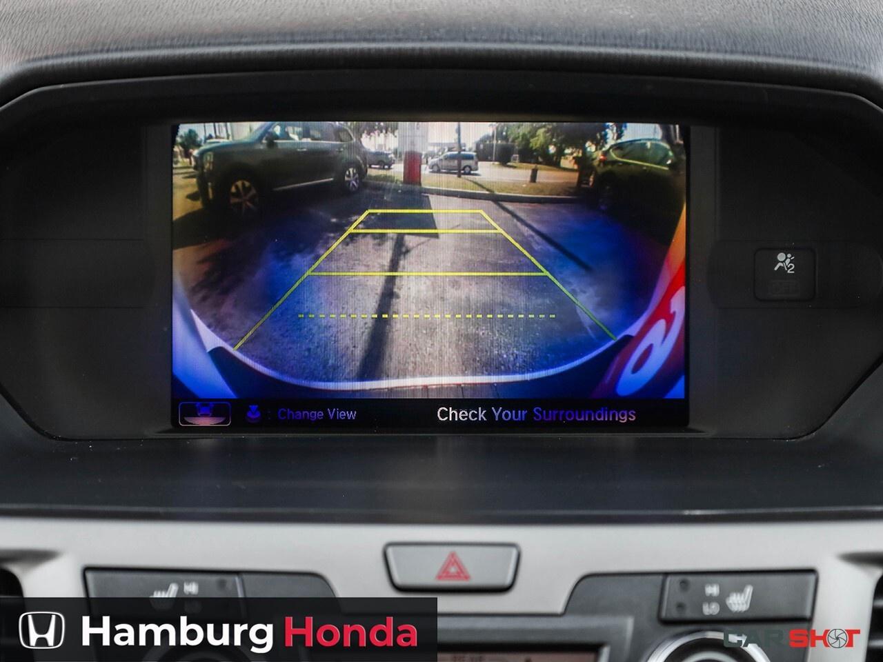 2016 Honda Odyssey w/Navigation Photo