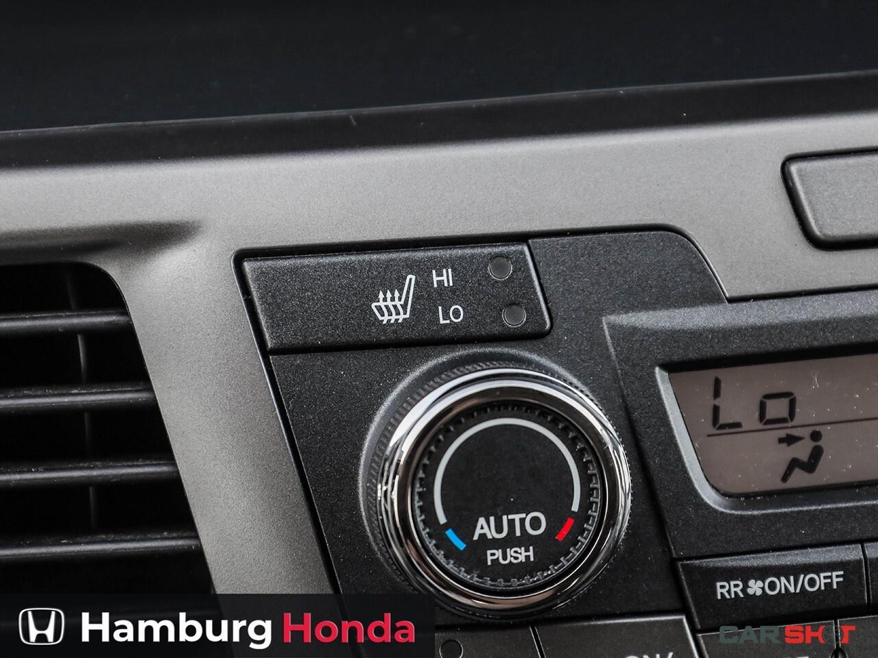 2016 Honda Odyssey w/Navigation Photo