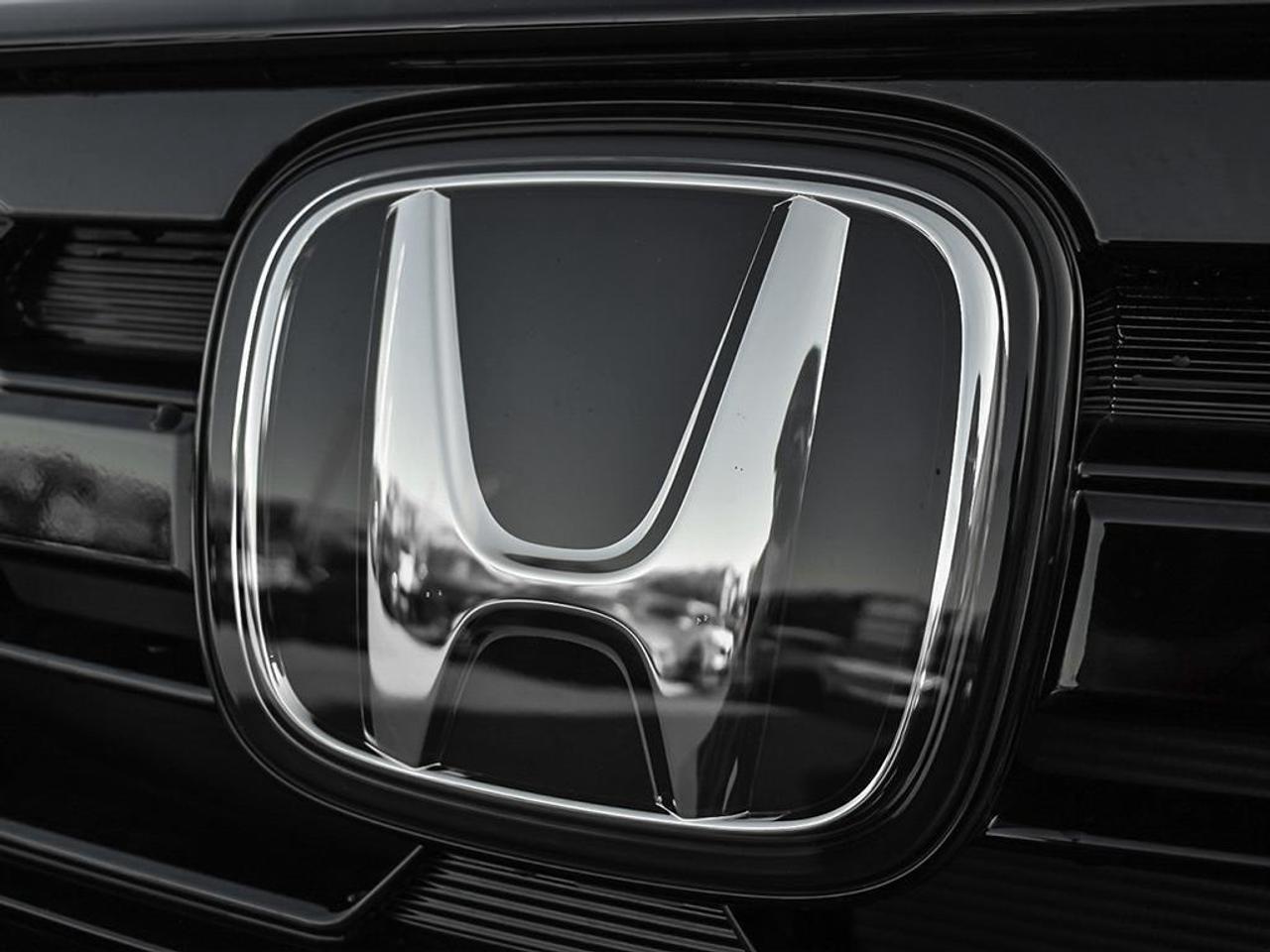 2026 Honda Odyssey Black Edition Passenger Van Photo