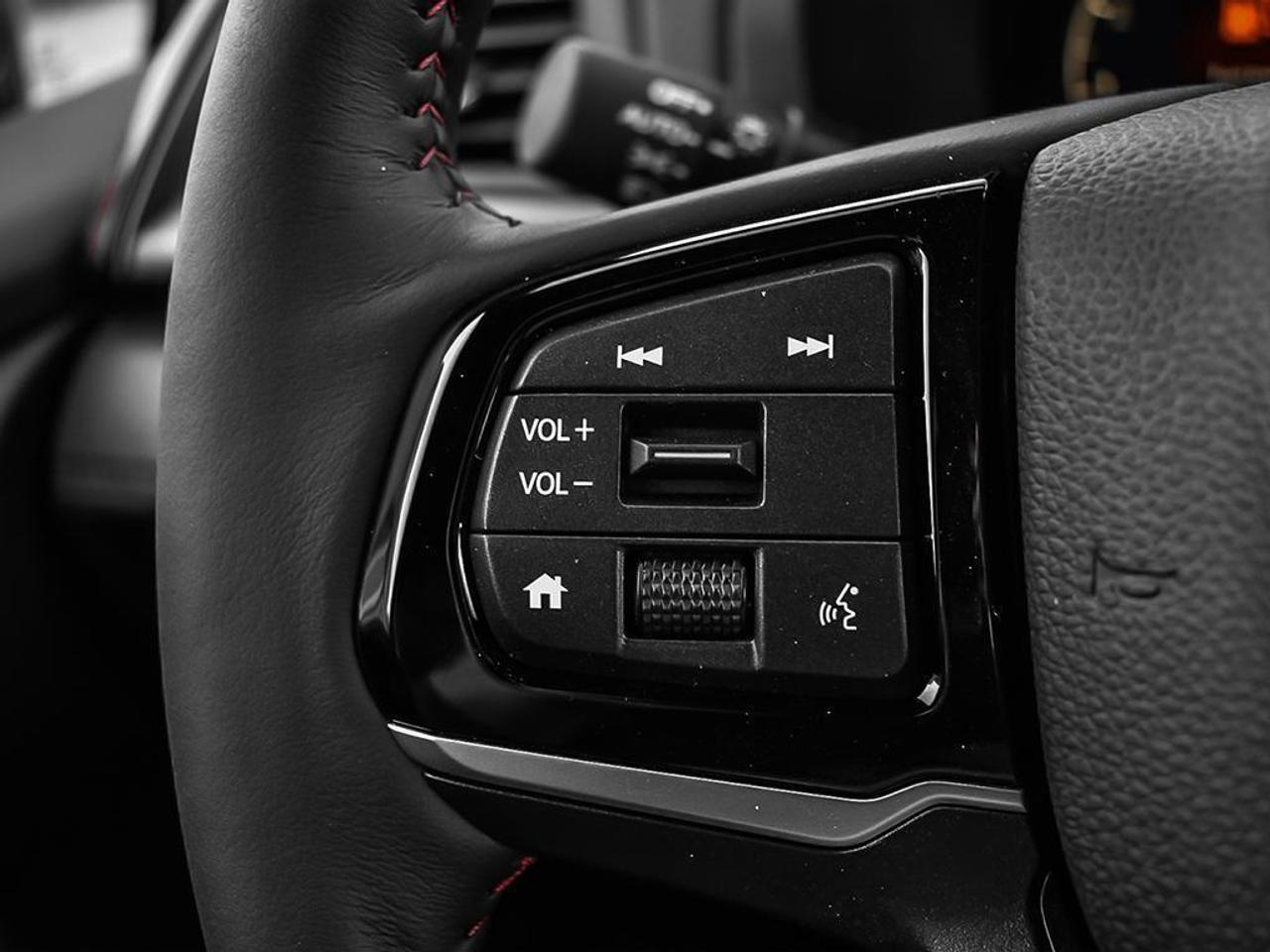 2026 Honda Odyssey Black Edition Passenger Van Photo