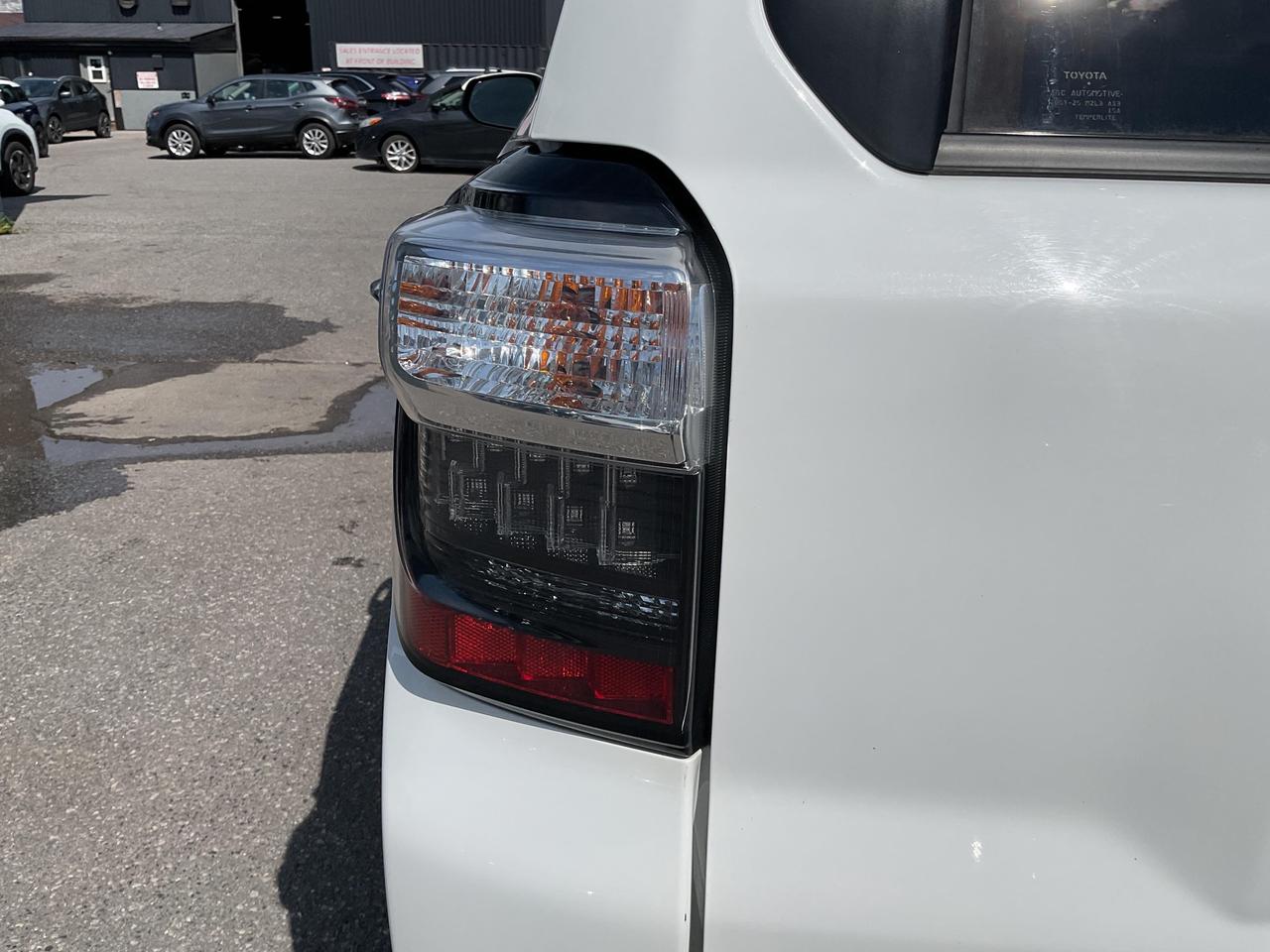 2024 Toyota 4Runner Base 4dr 4x4 Photo