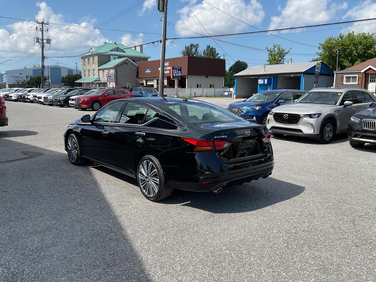 2025 Nissan Altima Platinum All-Wheel Drive Sedan Photo