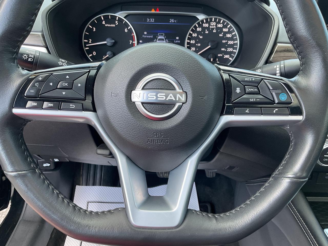 2025 Nissan Altima Platinum All-Wheel Drive Sedan Photo