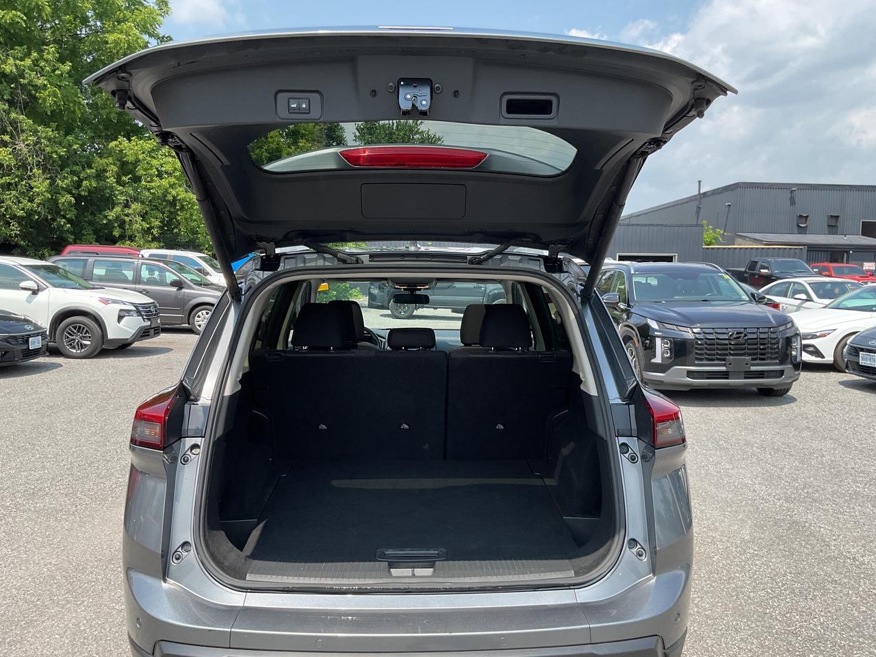 2025 Nissan Rogue  Photo