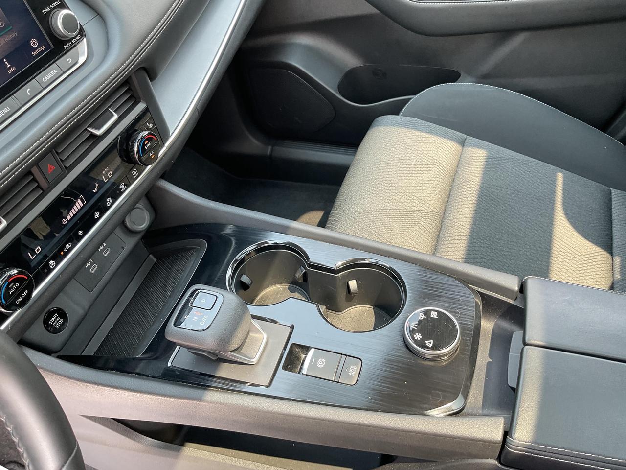 2025 Nissan Rogue  Photo
