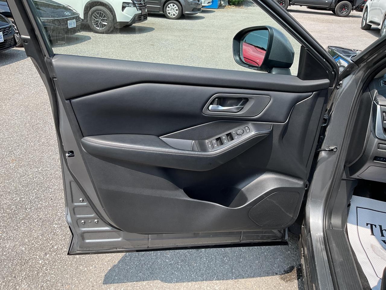 2025 Nissan Rogue  Photo