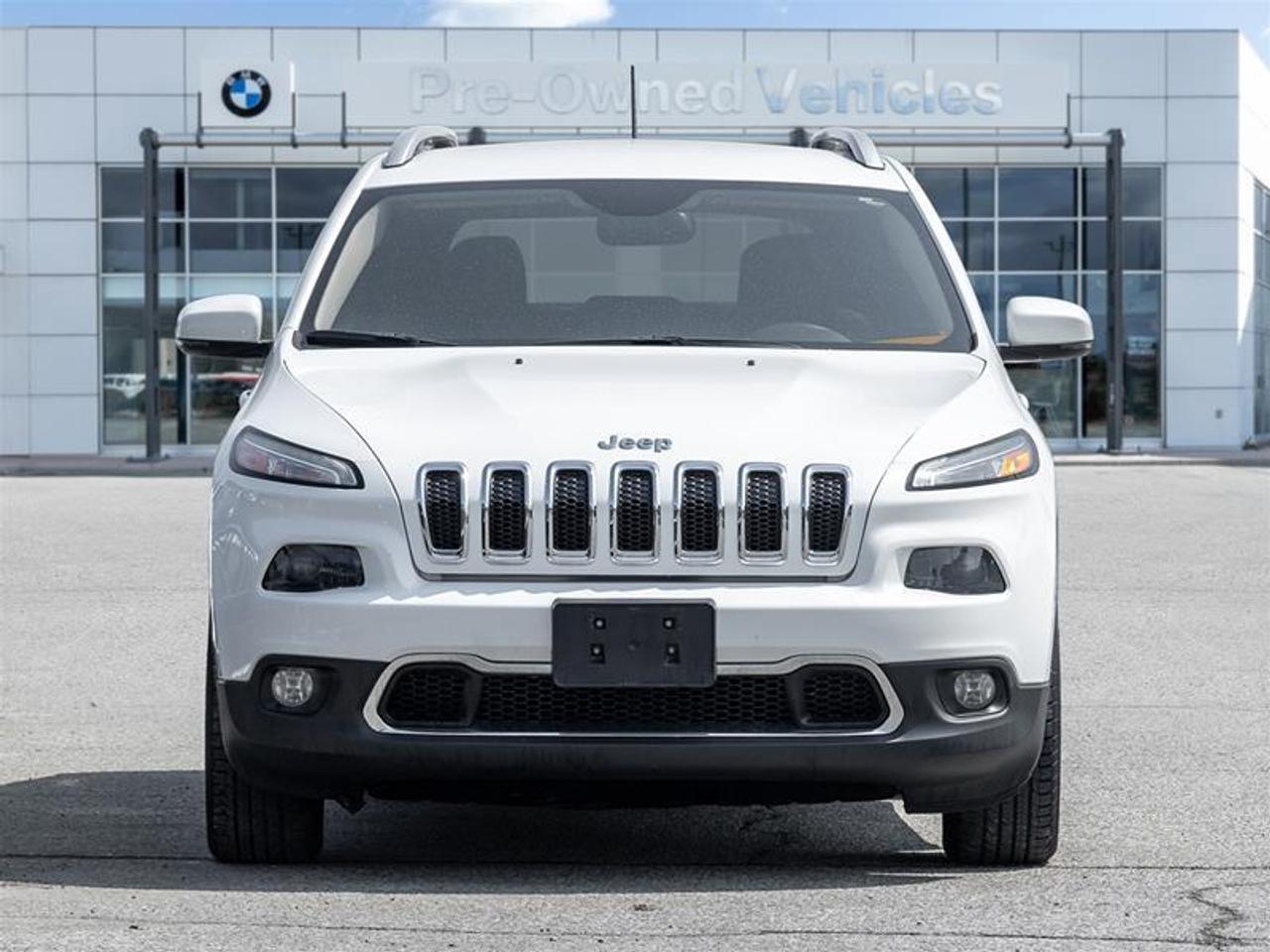 2016 Jeep Cherokee Limited 4dr Front-Wheel Drive Photo
