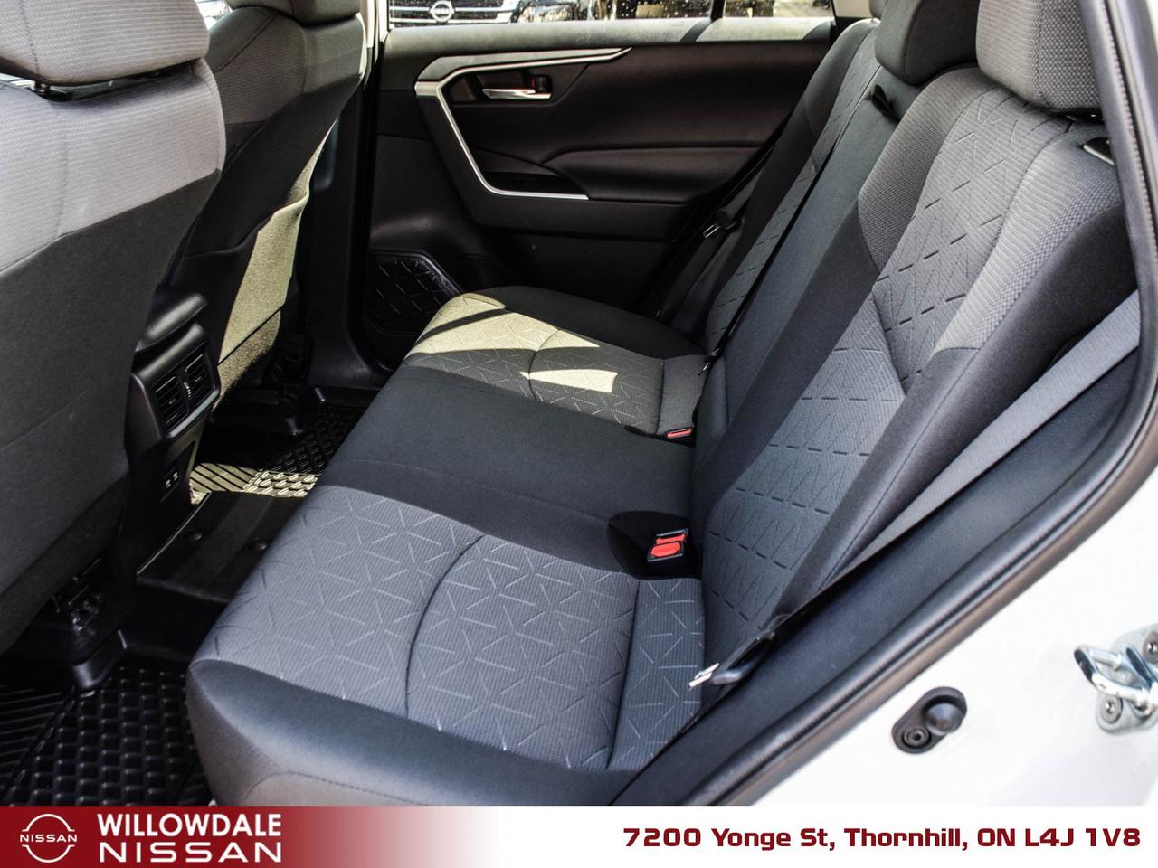 2021 Toyota RAV4 XLE 4dr All-wheel Drive Photo