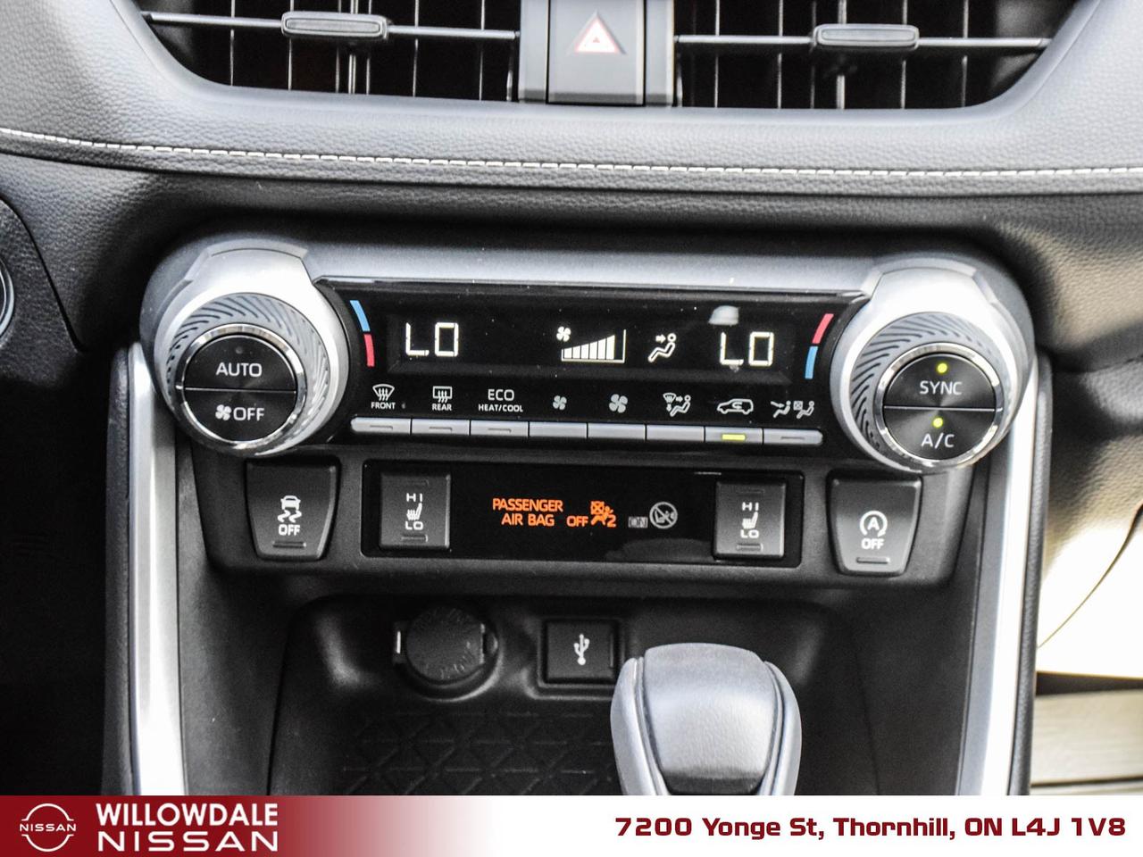 2021 Toyota RAV4 XLE 4dr All-wheel Drive Photo