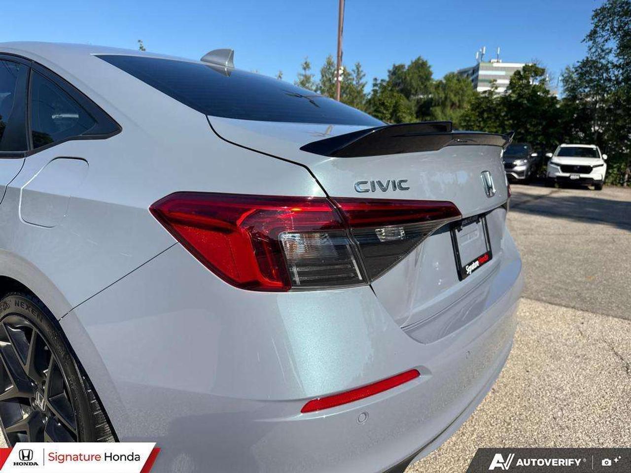 2024 Honda Civic BASE Photo