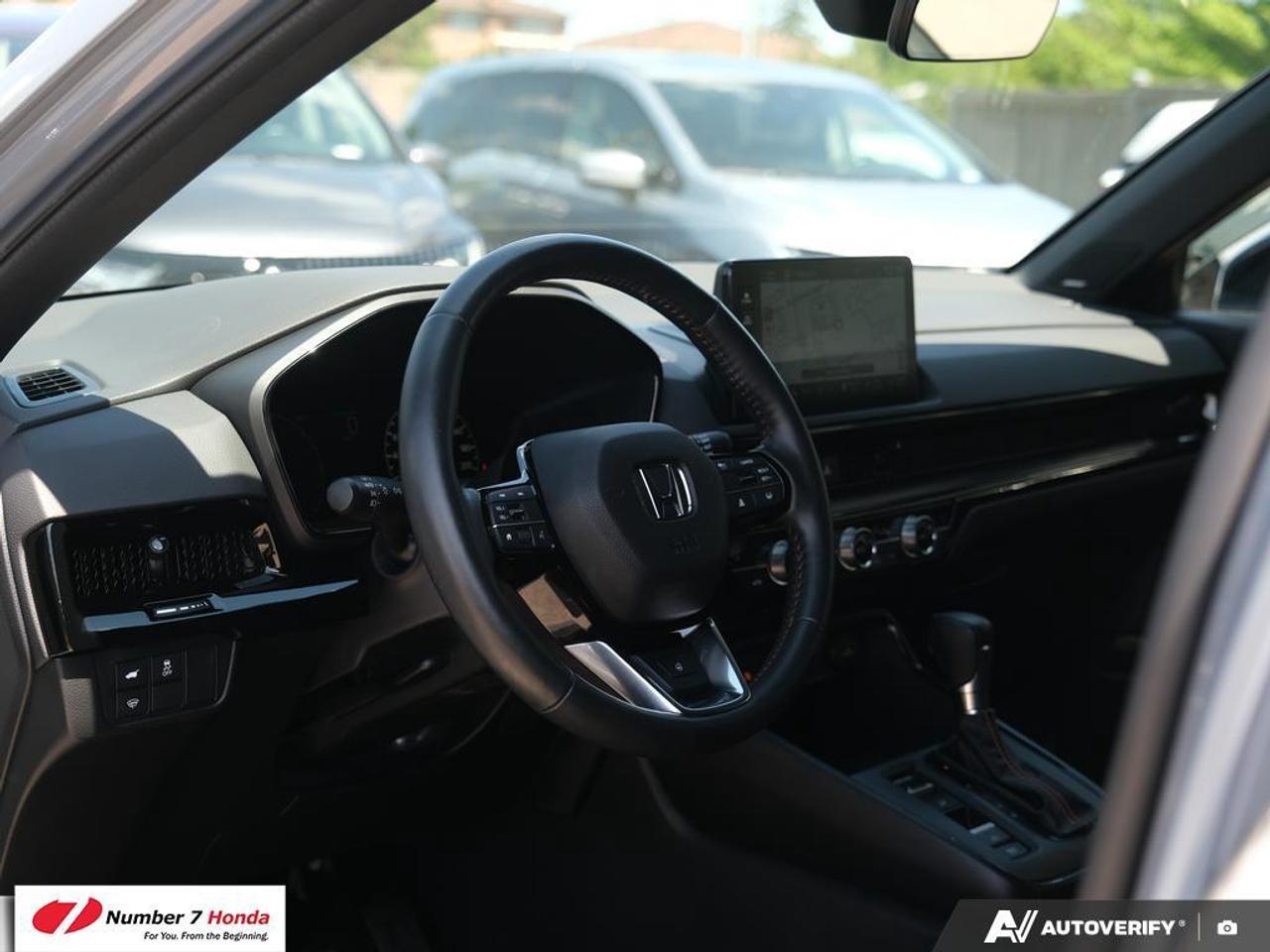 2024 Honda CR-V Hybrid Touring *EXTENDED FACTRY WARRANTY*ONE OWNER Photo