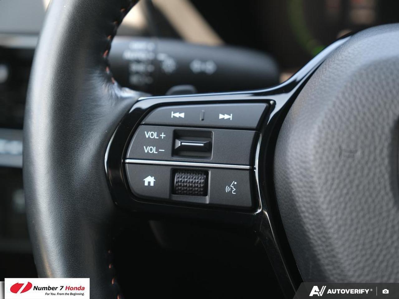 2024 Honda CR-V Hybrid Touring *EXTENDED FACTRY WARRANTY*ONE OWNER Photo