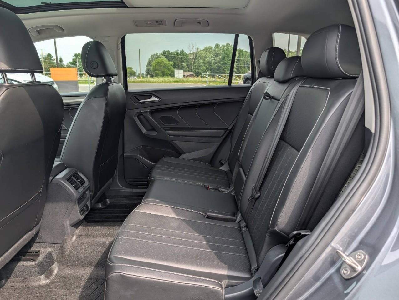 2024 Volkswagen Tiguan Comfortline Low kms/ No accidents Photo