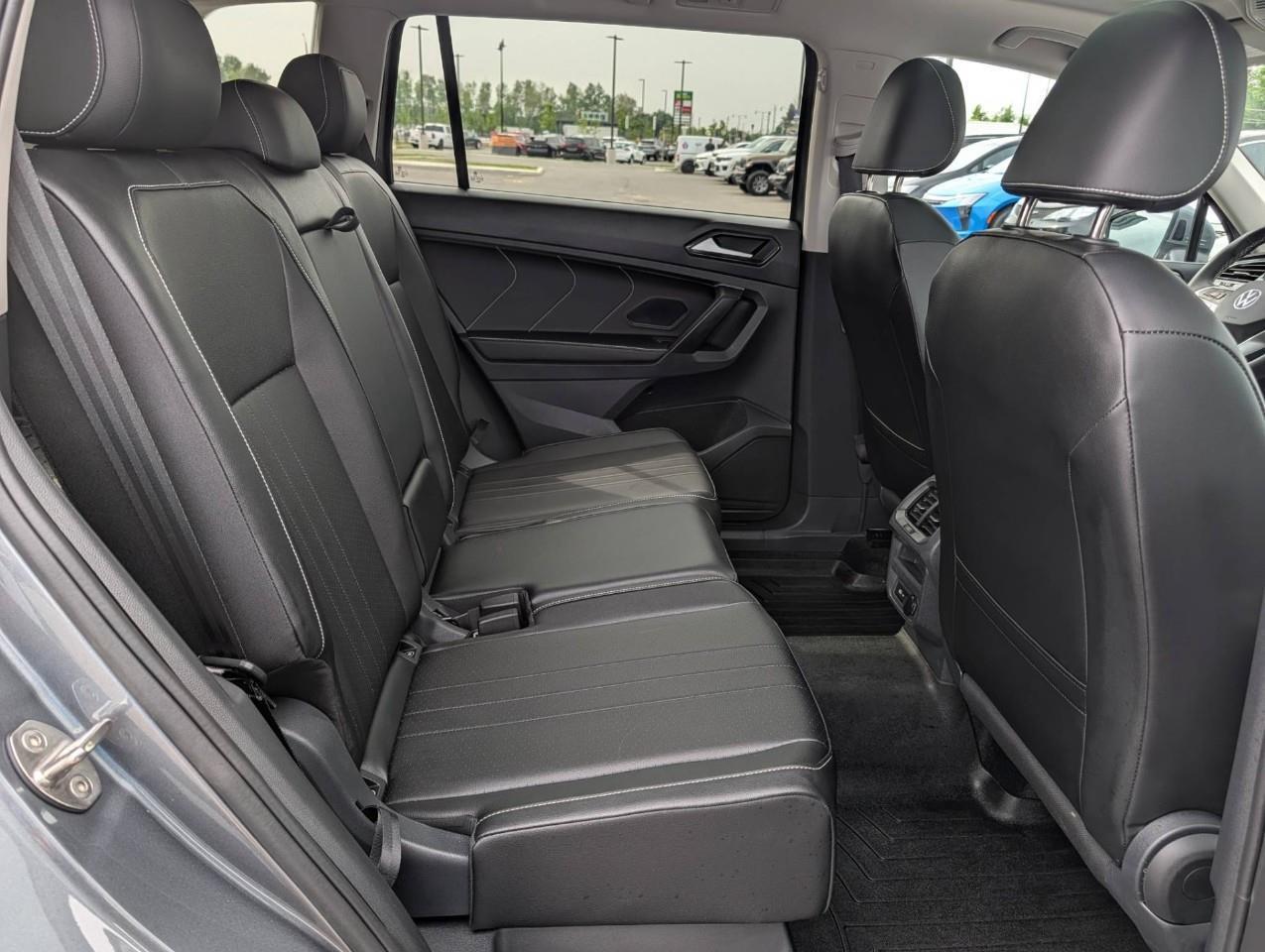 2024 Volkswagen Tiguan Comfortline Low kms/ No accidents Photo