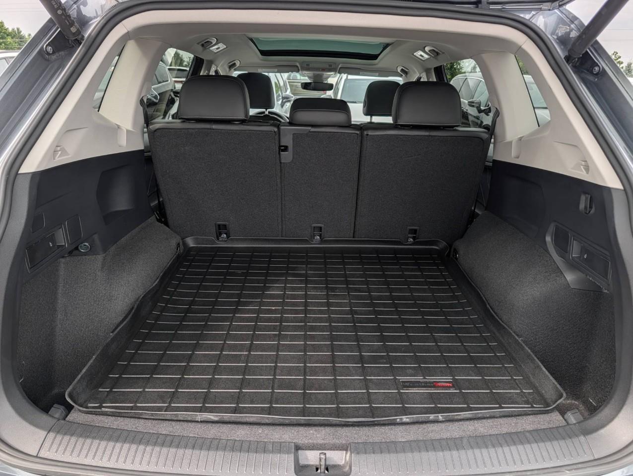 2024 Volkswagen Tiguan Comfortline Low kms/ No accidents Photo