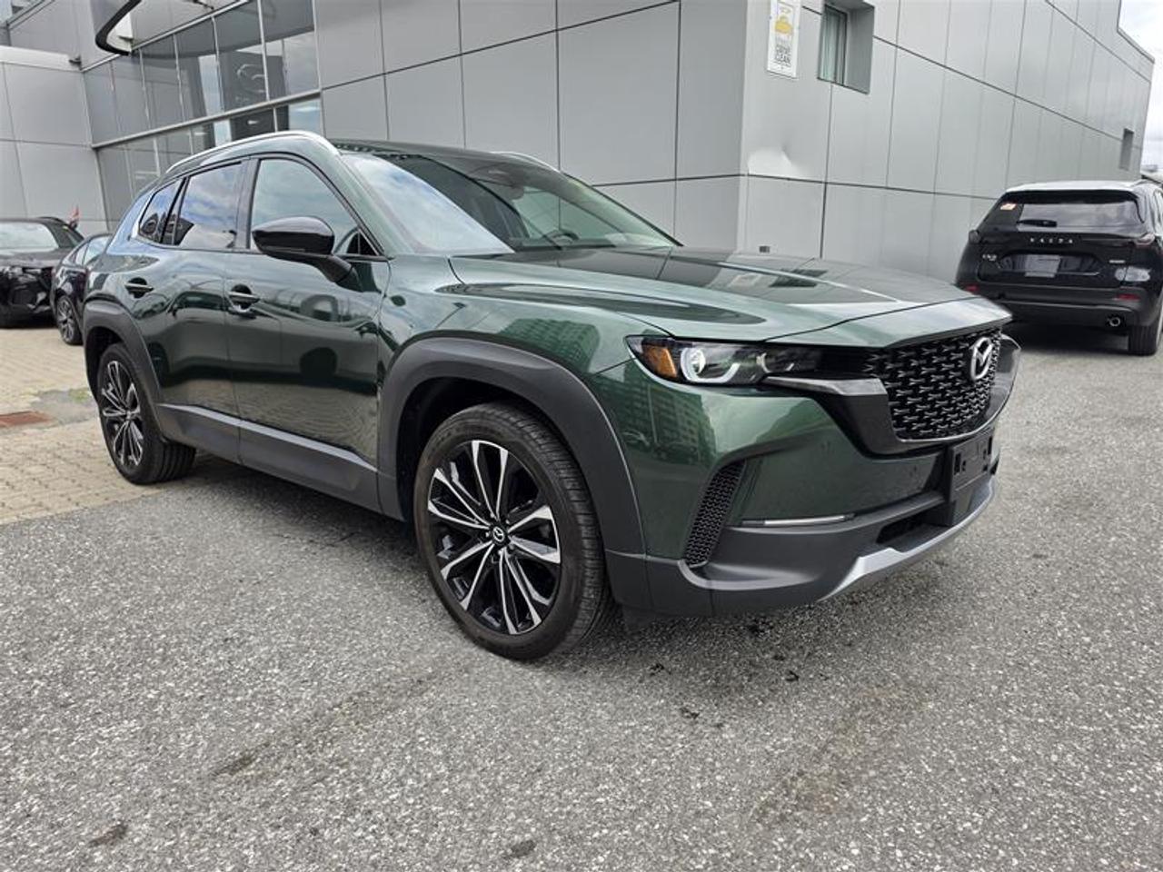 2025 Mazda CX-50  Photo