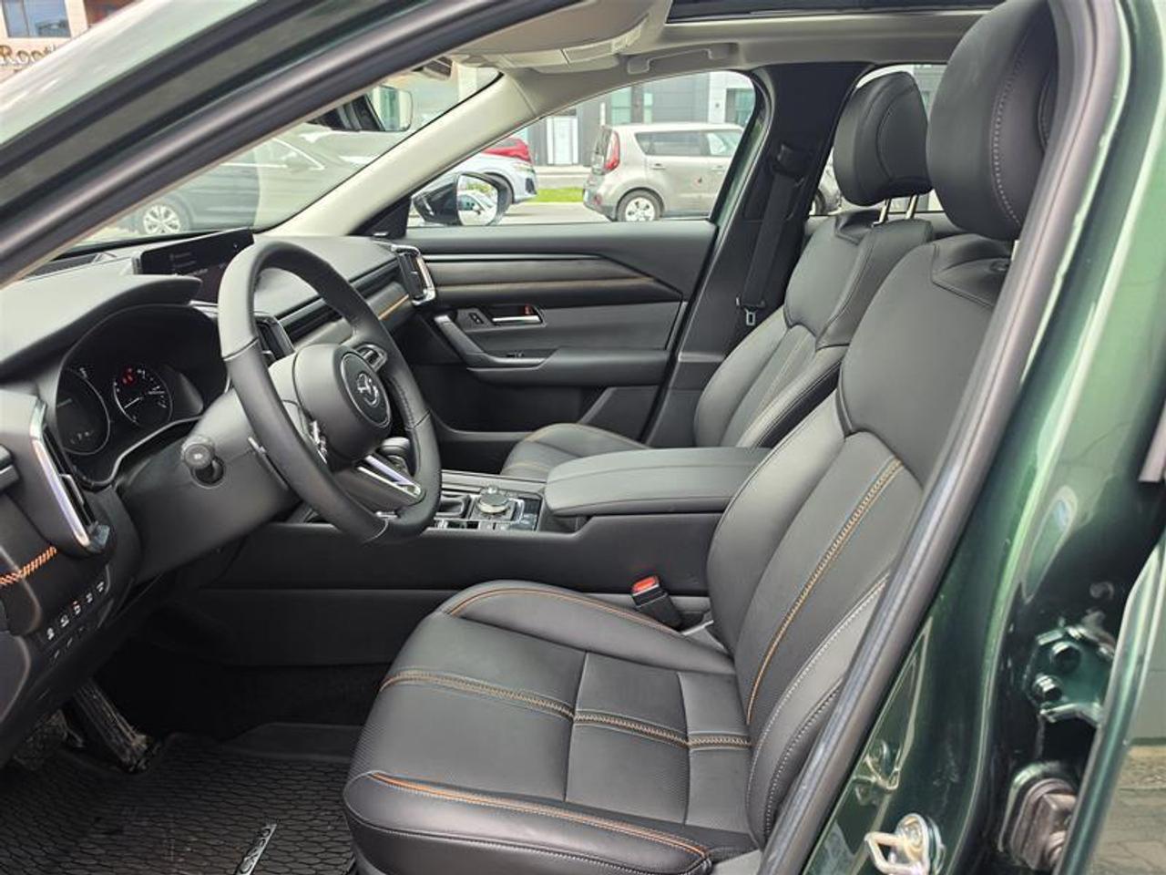 2025 Mazda CX-50  Photo