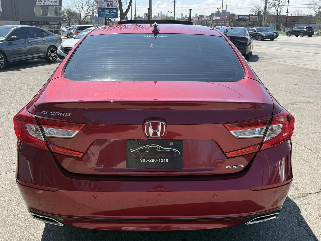 2019 Honda Accord Touring   FULLY LOADED   Vented Seats   HUD   Navi Photo